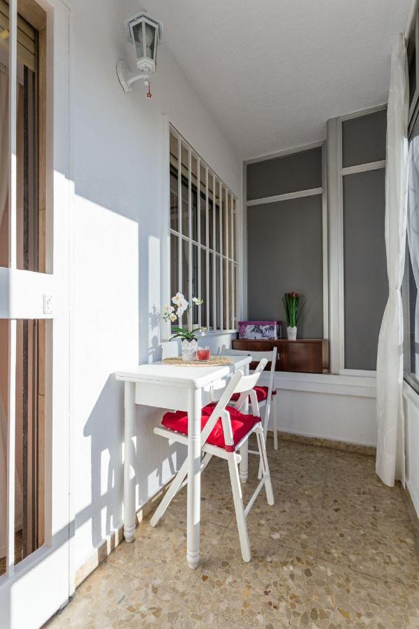 Love Centre Torremolinos Kültér fotó